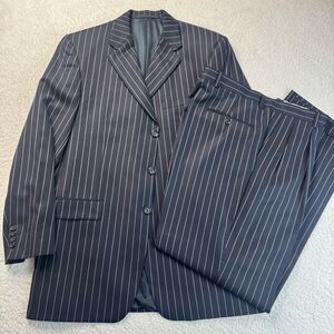 Burberry London Navy Pinstripe Suit 42L Kensington Wool